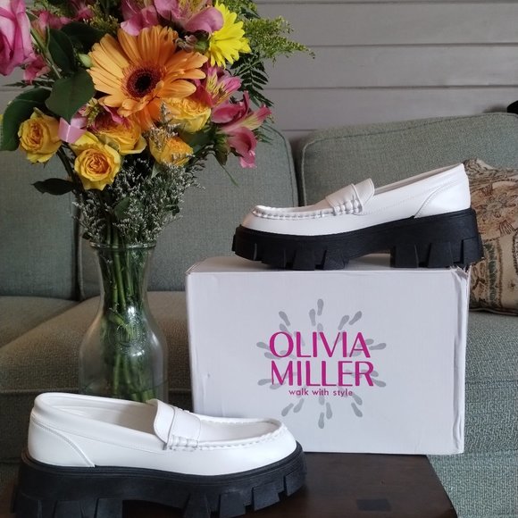 New in box Olivia miller chunky loafers size US 9 - Picture 1 of 4